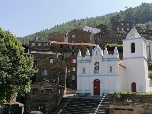 Vivenda A Nossa Coroa Villa Coja Exteriör bild